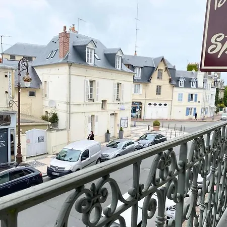 Des Sports Hotel