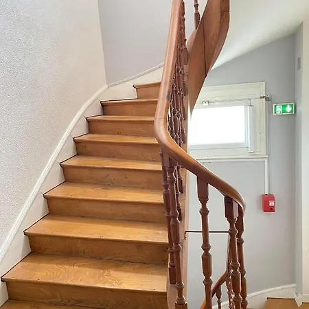 מלון Des Sports 2*