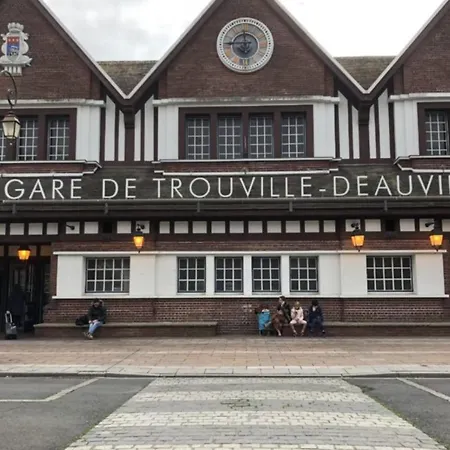 Des Sports Hotel Deauville